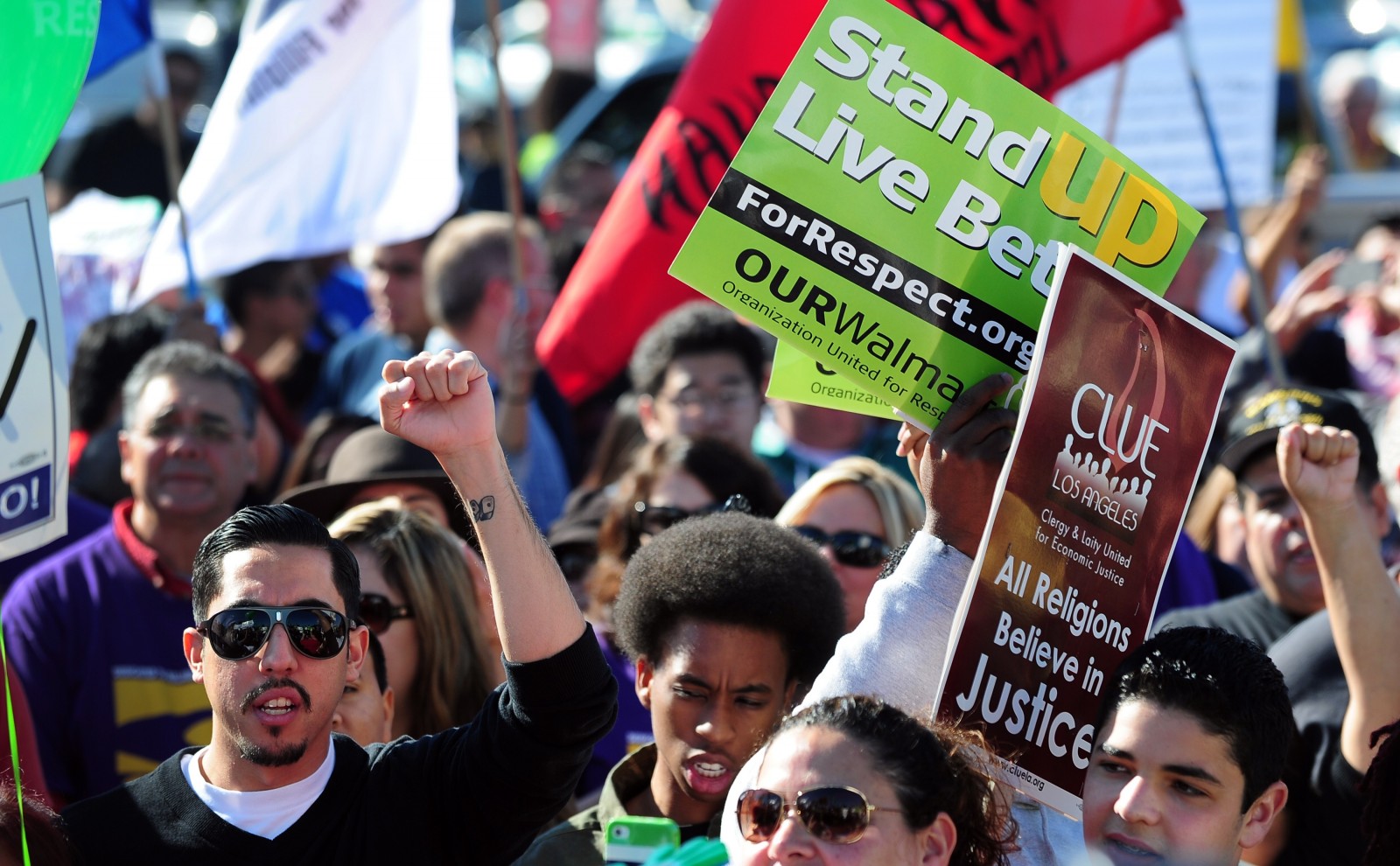 NLRB: Walmart Retaliated Against Striking Employees | Occupy.com