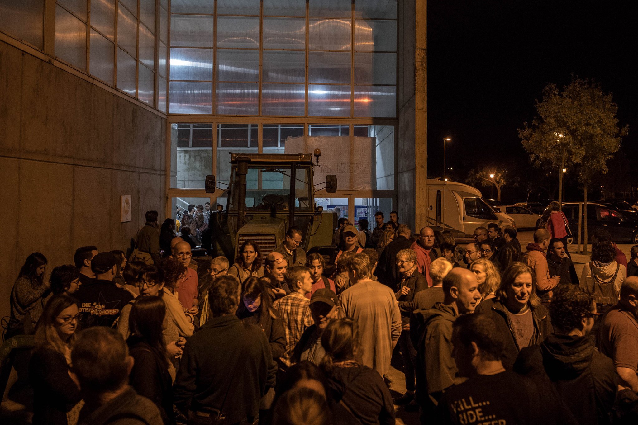 A tractor was used to block police access to a polling station in Sant Julià de Ramis. Credit David Ramos/Getty Images