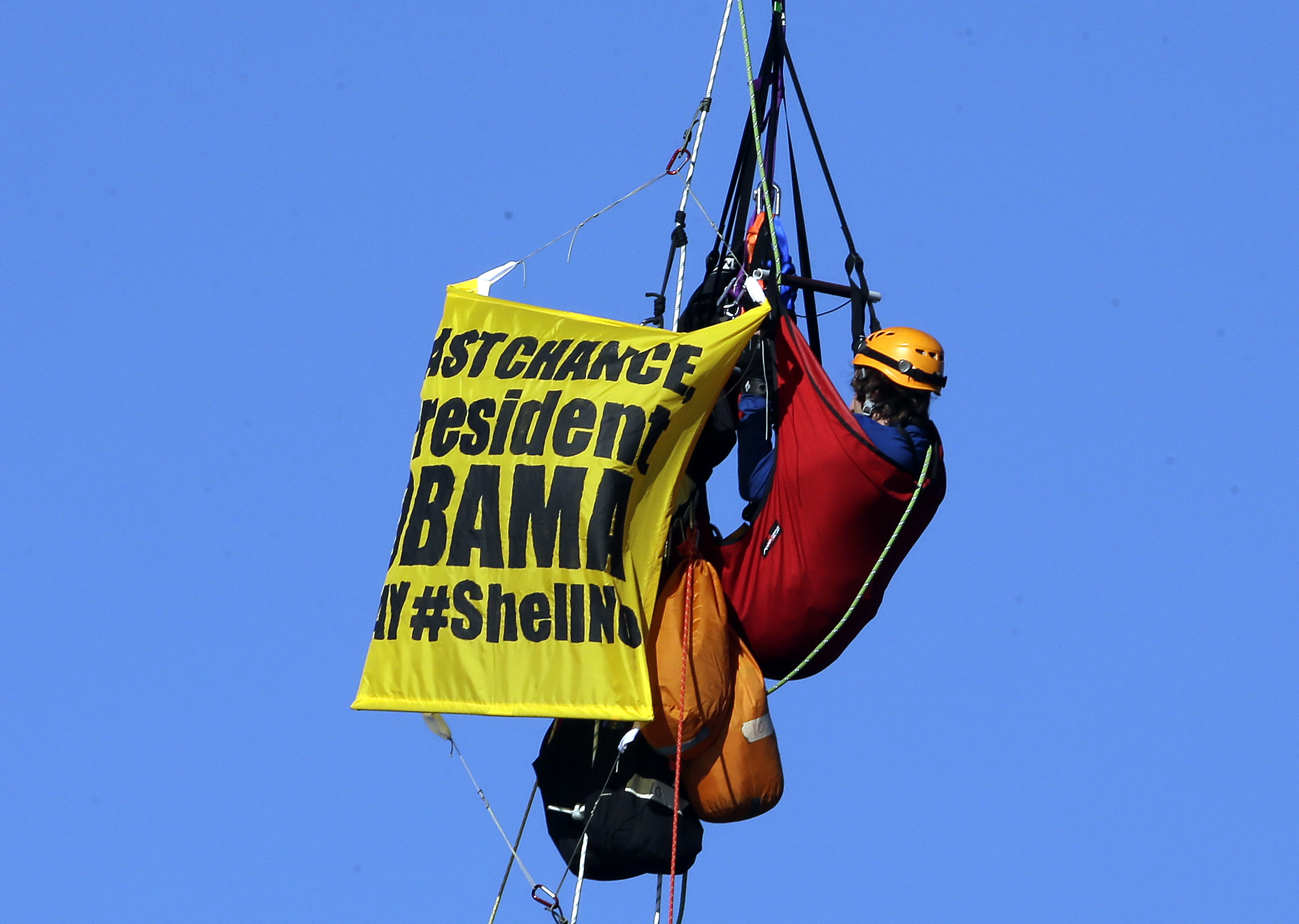 kayaktivists, Shell protests, Fennica, Arctic oil drilling